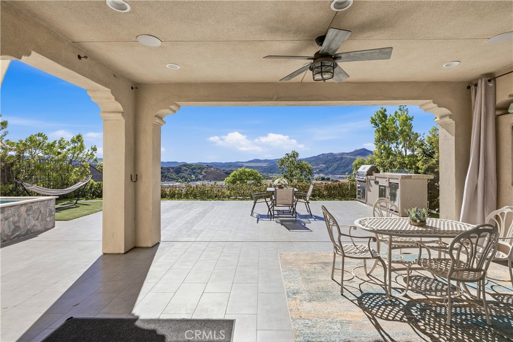 7 Paladino Court Property Photo 1