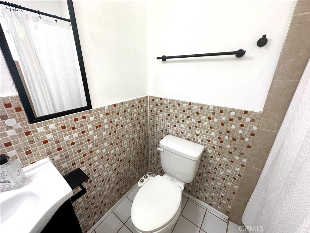 216 Avenida Cabrillo Property Photo 9