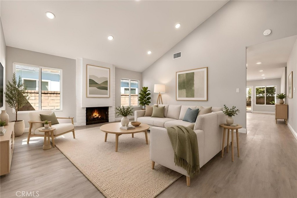 25308 Via Pacifica Property Photo 1