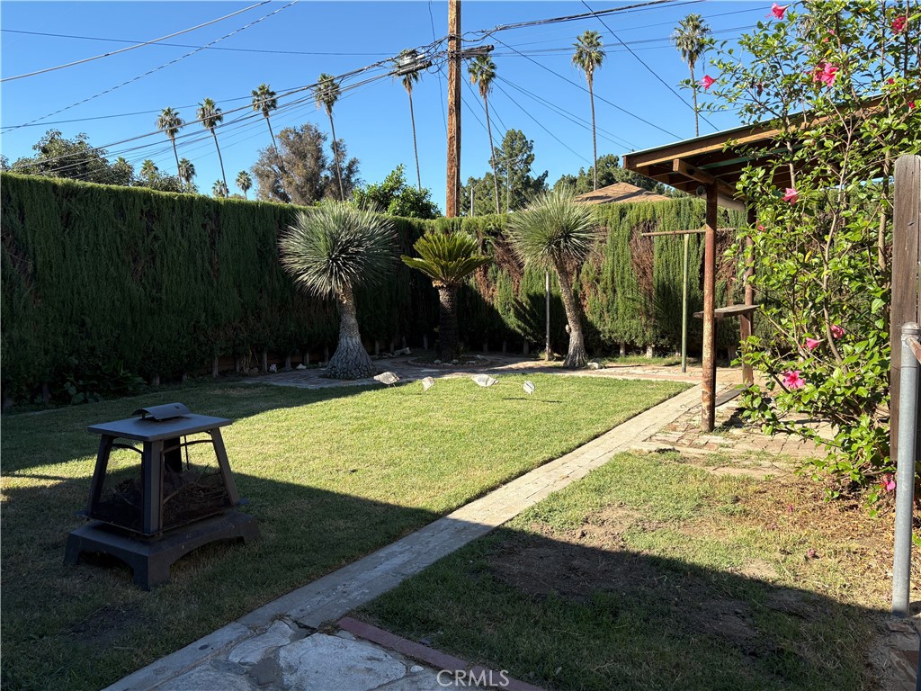 705 E Janice Property Photo 25