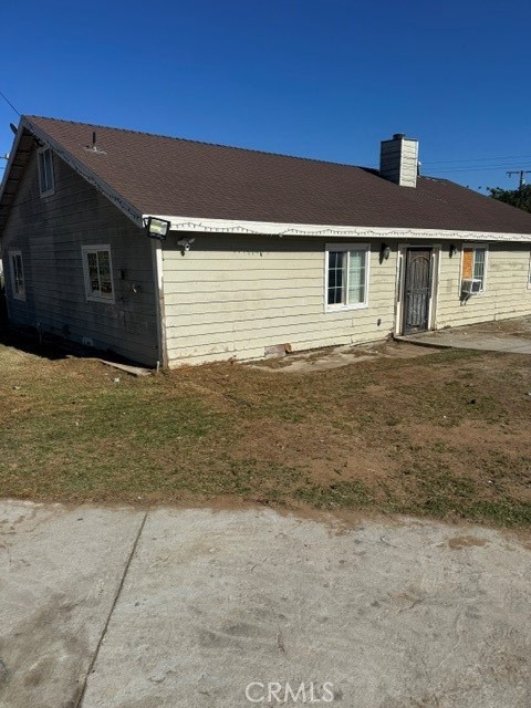 2851 Armstrong Property Photo 1