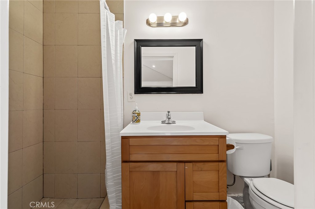 913 S Laurel Property Photo 24