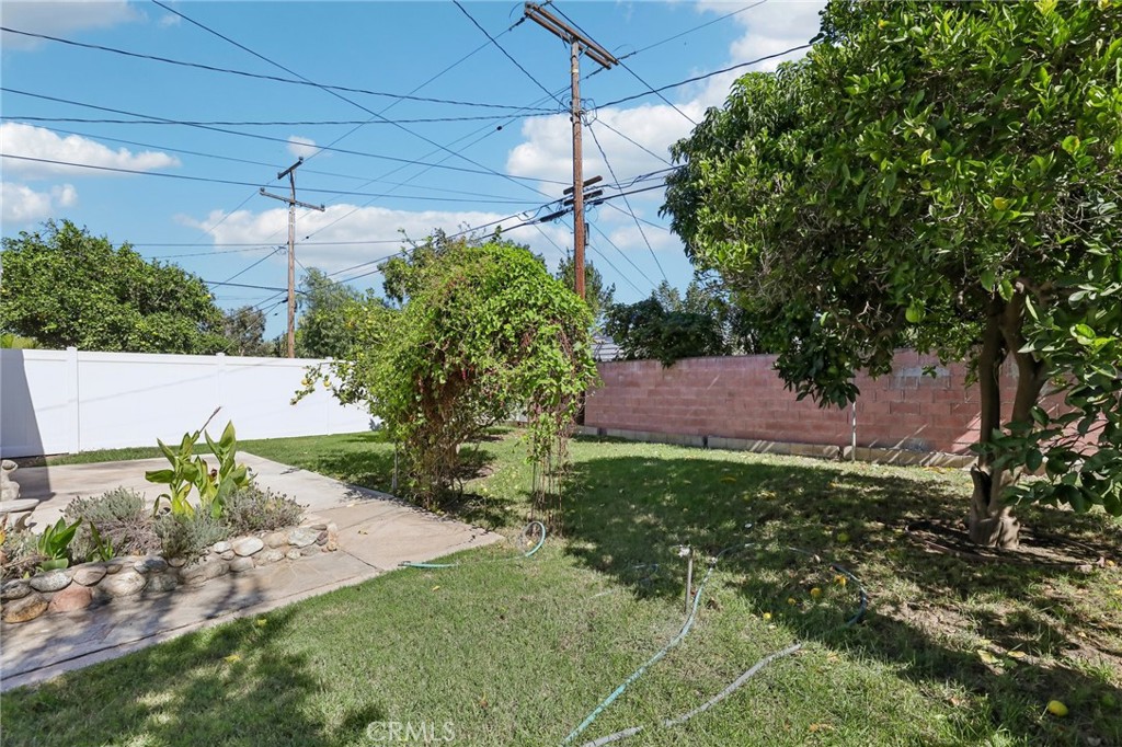 1813 N Baker Property Photo 27