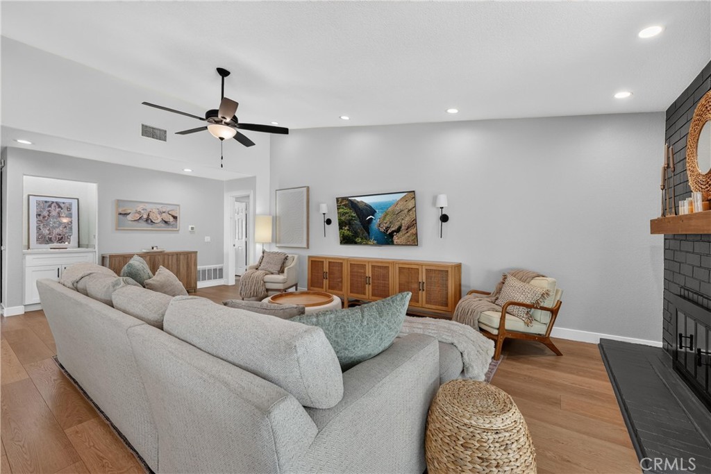 30275 Via Reata Property Photo 4