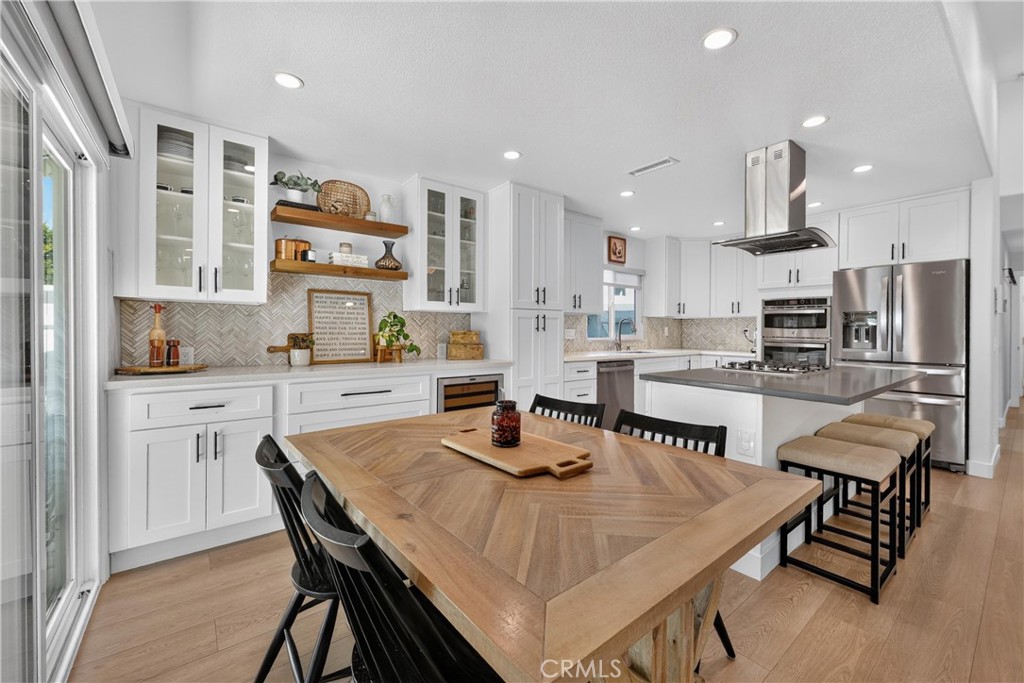 30275 Via Reata Property Photo 6