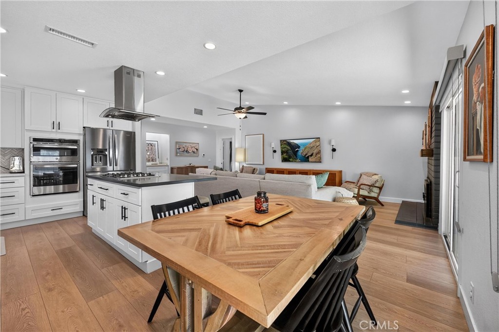 30275 Via Reata Property Photo 7