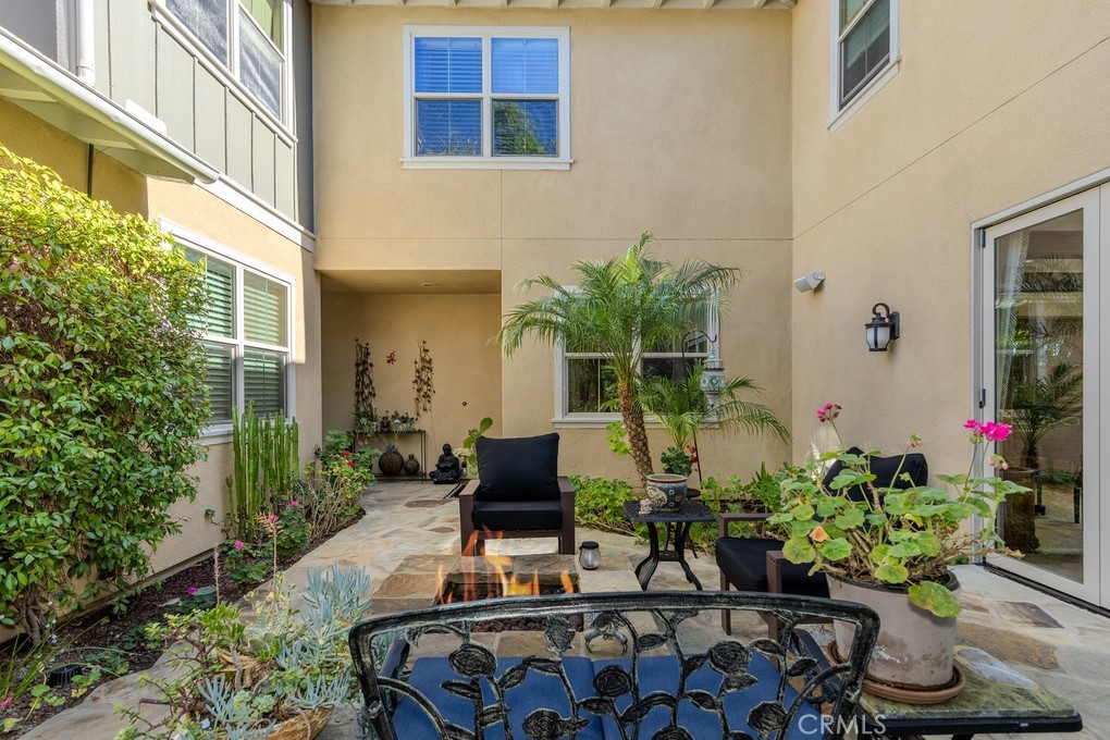 30 Vivido Street Property Photo 44