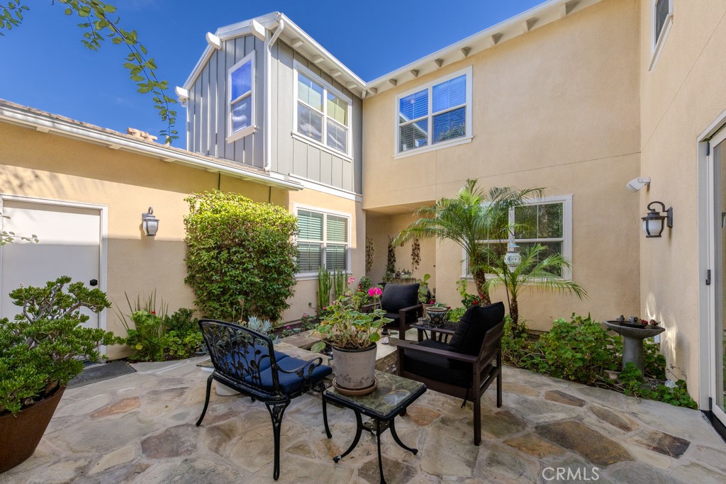 30 Vivido Street Property Photo 45