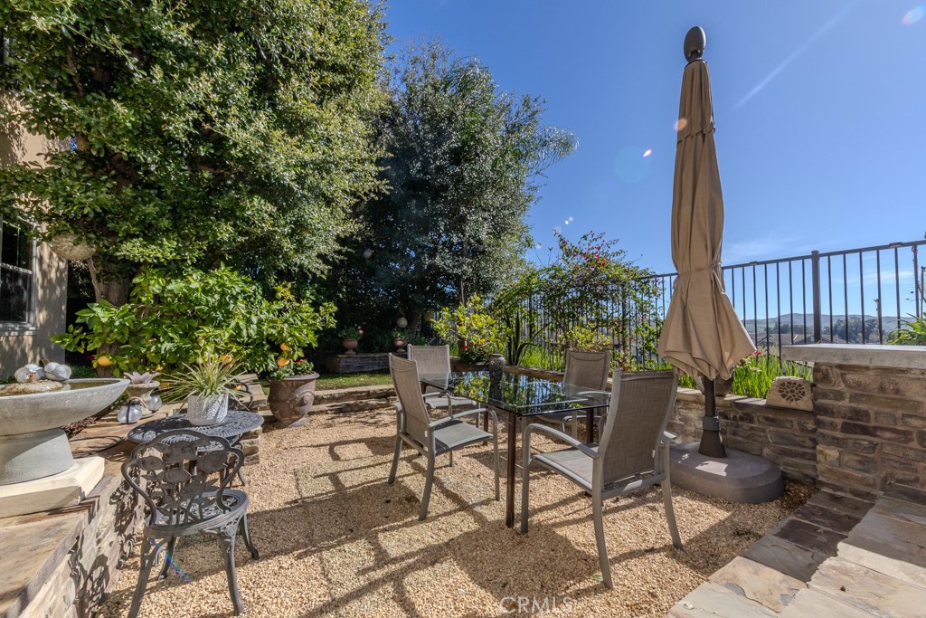 30 Vivido Street Property Photo 52