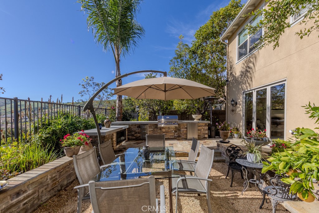 30 Vivido Street Property Photo 54