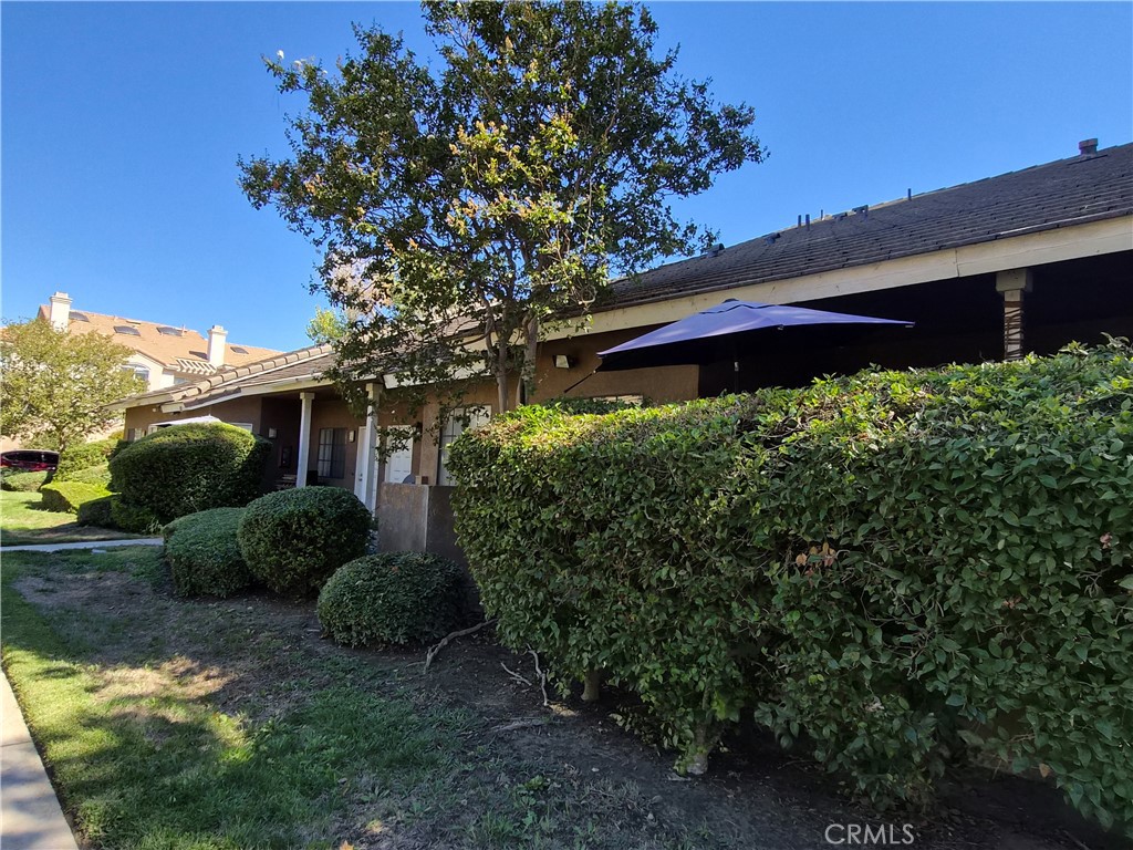3111 Jaguar Way E Property Photo 4