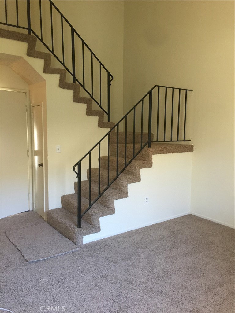 3111 Jaguar Way E Property Photo 9
