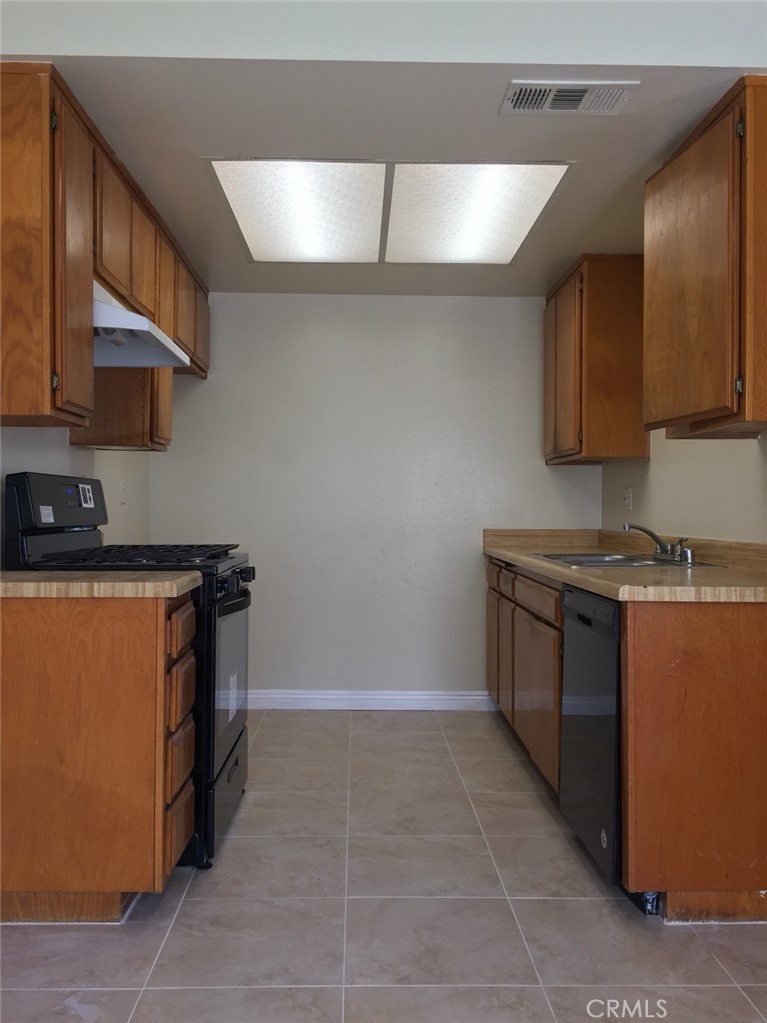 3111 Jaguar Way E Property Photo 12