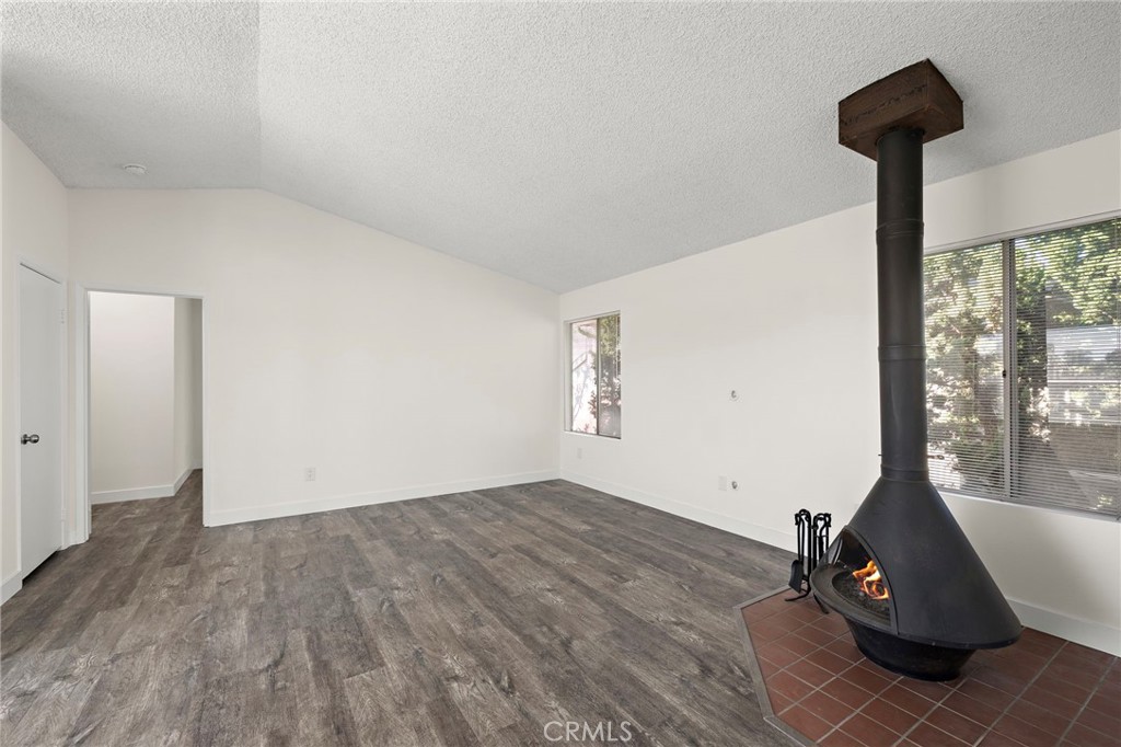 12562 Dale 17 Property Photo 6