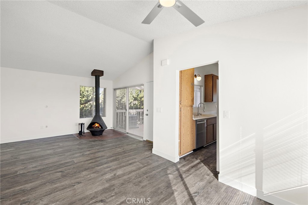 12562 Dale 17 Property Photo 8