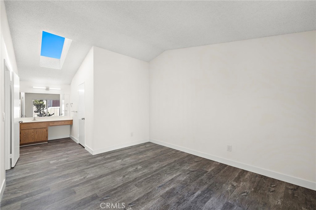 12562 Dale 17 Property Photo 14