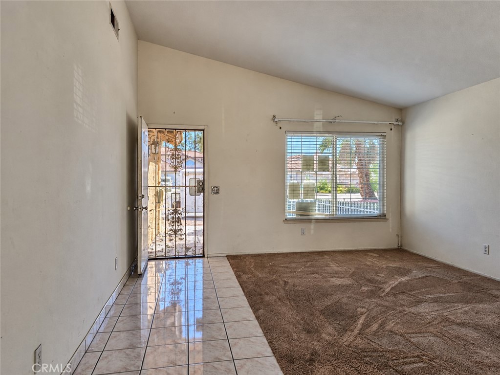 12532 El Dorado Court Property Photo 5
