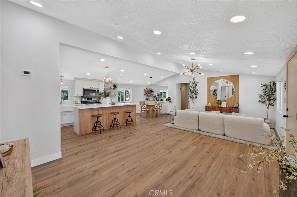 9375 Goss Property Photo 8