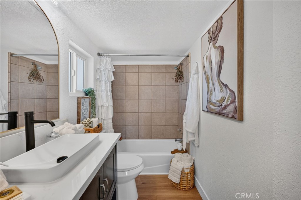 9375 Goss Property Photo 38