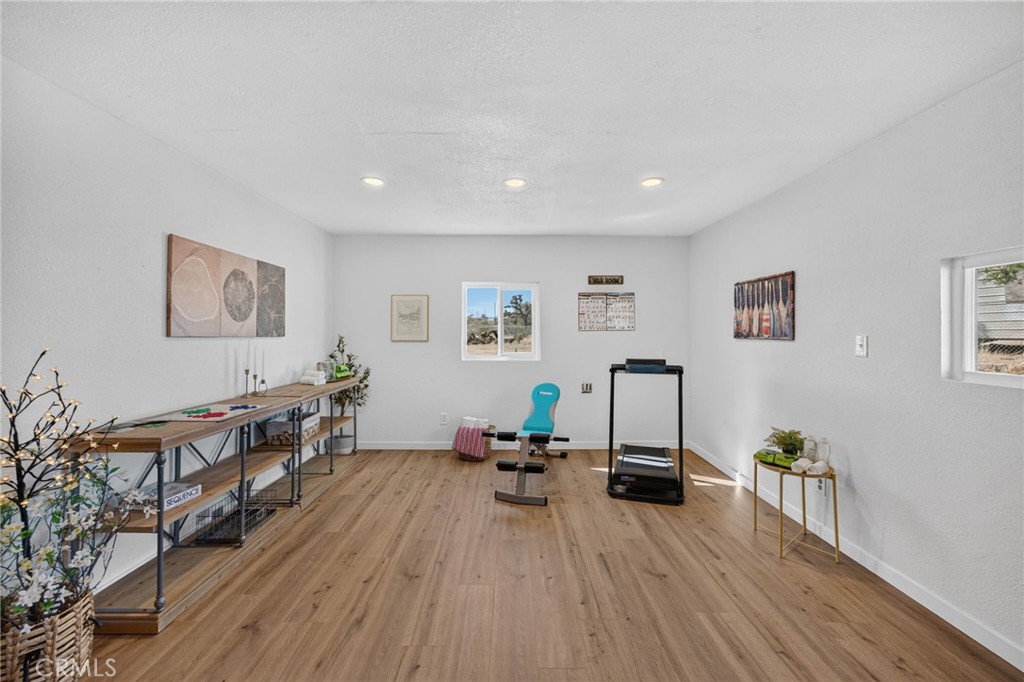 9375 Goss Property Photo 45