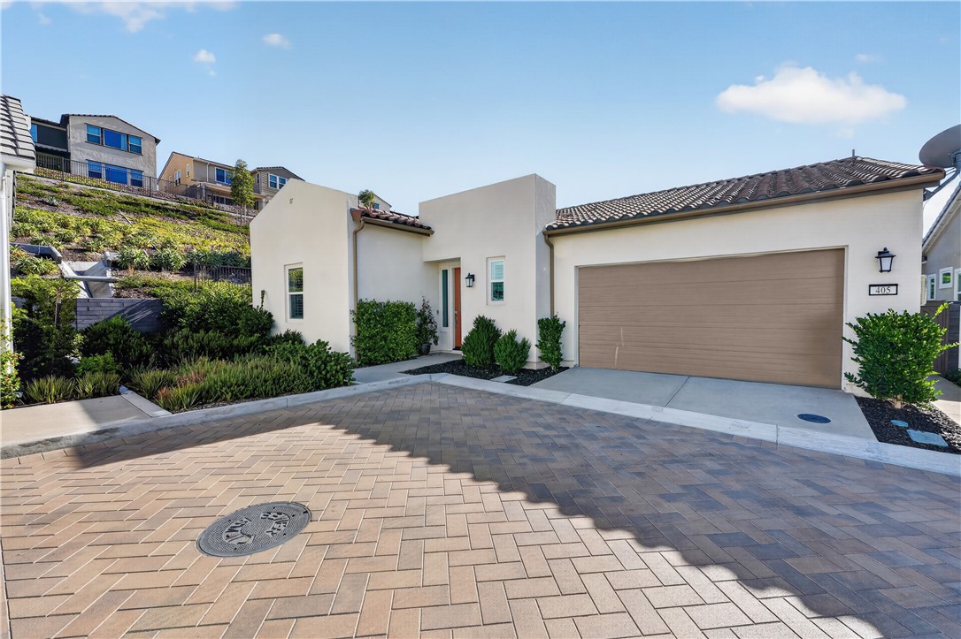 405 Sunrise Road Property Photo 1