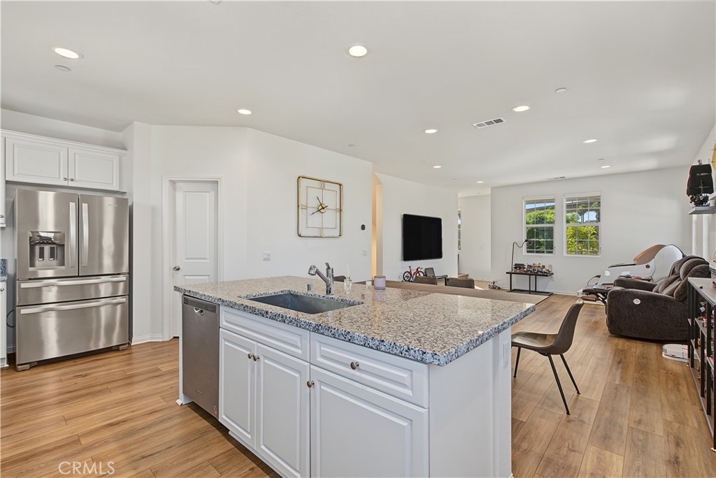 8881 Orangethorpe Property Photo 5