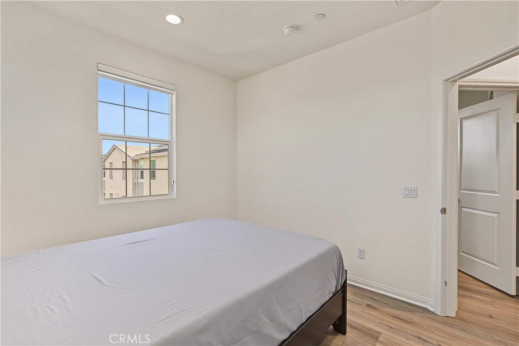 8881 Orangethorpe Property Photo 32