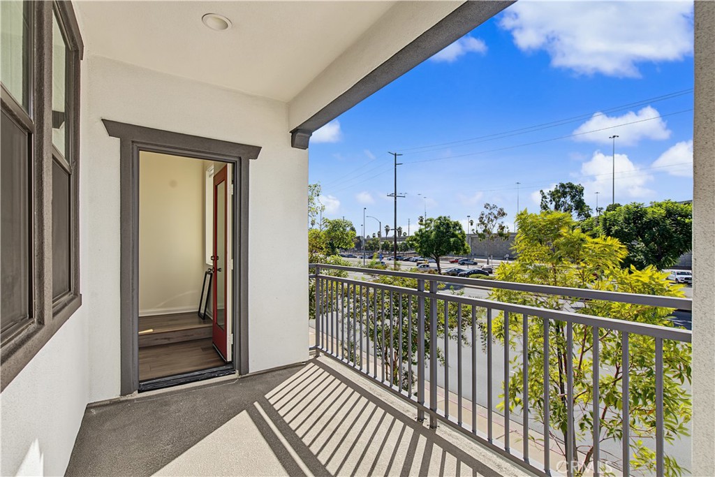 8881 Orangethorpe Property Photo 39