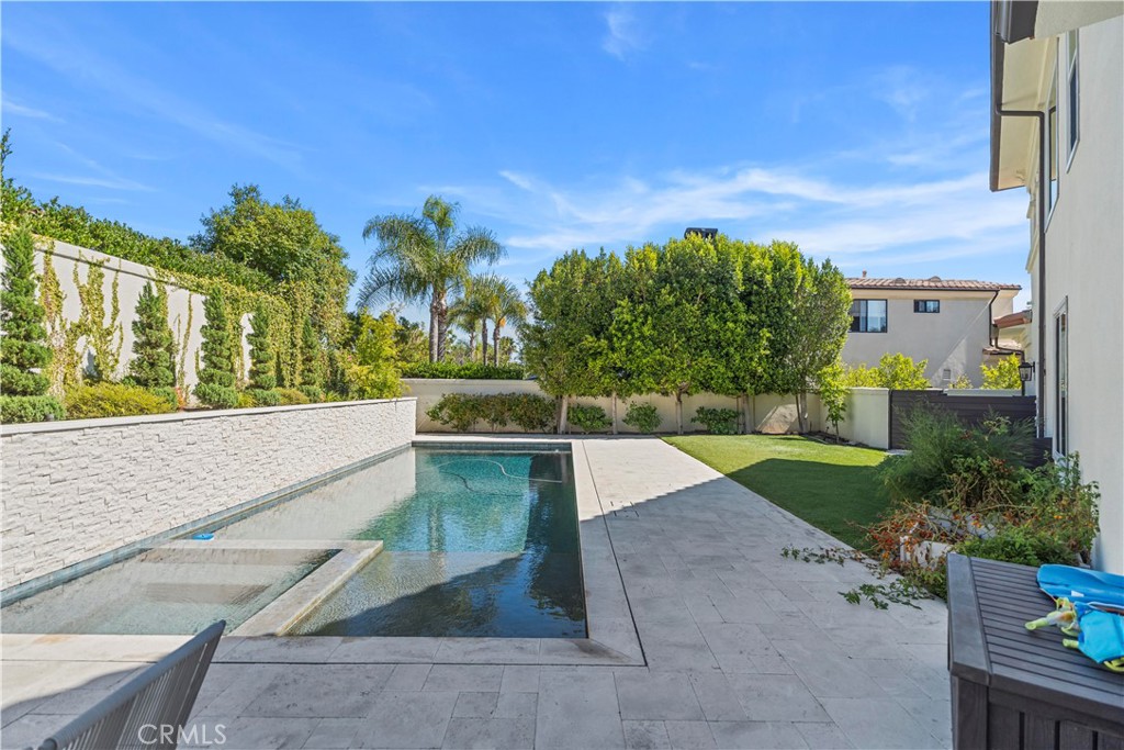 30852 Via Ultimo Property Photo 4