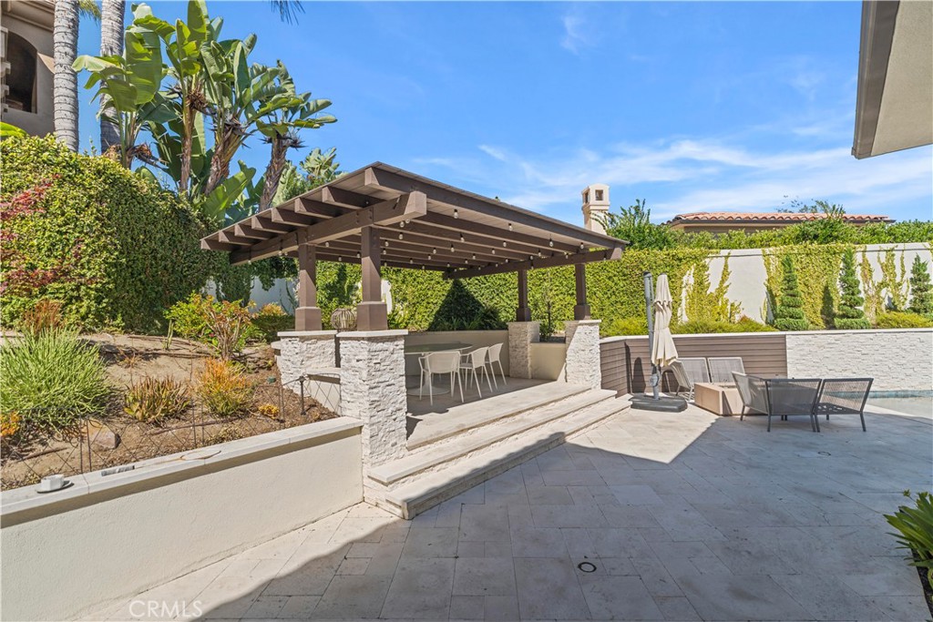 30852 Via Ultimo Property Photo 8