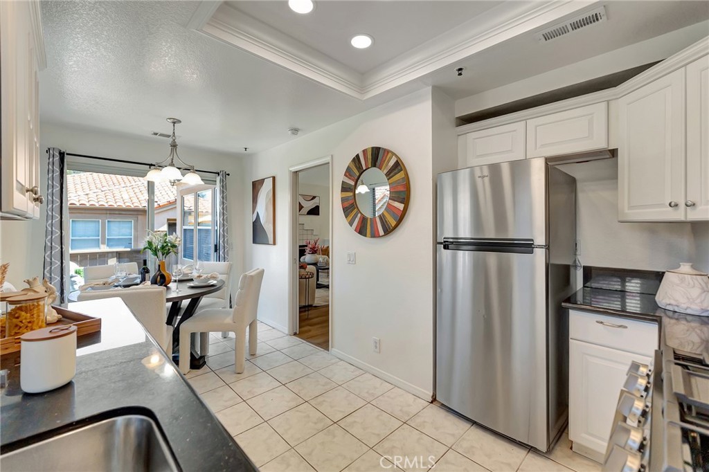 34 Magellan Aisle Property Photo 11