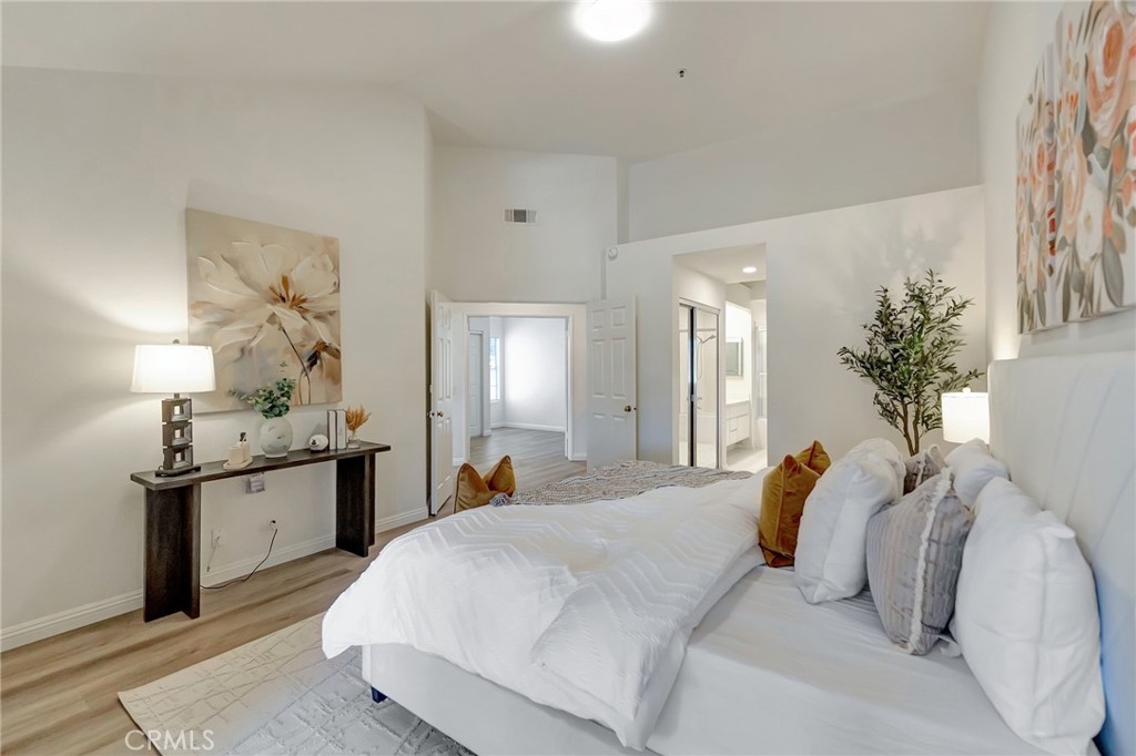 34 Magellan Aisle Property Photo 17
