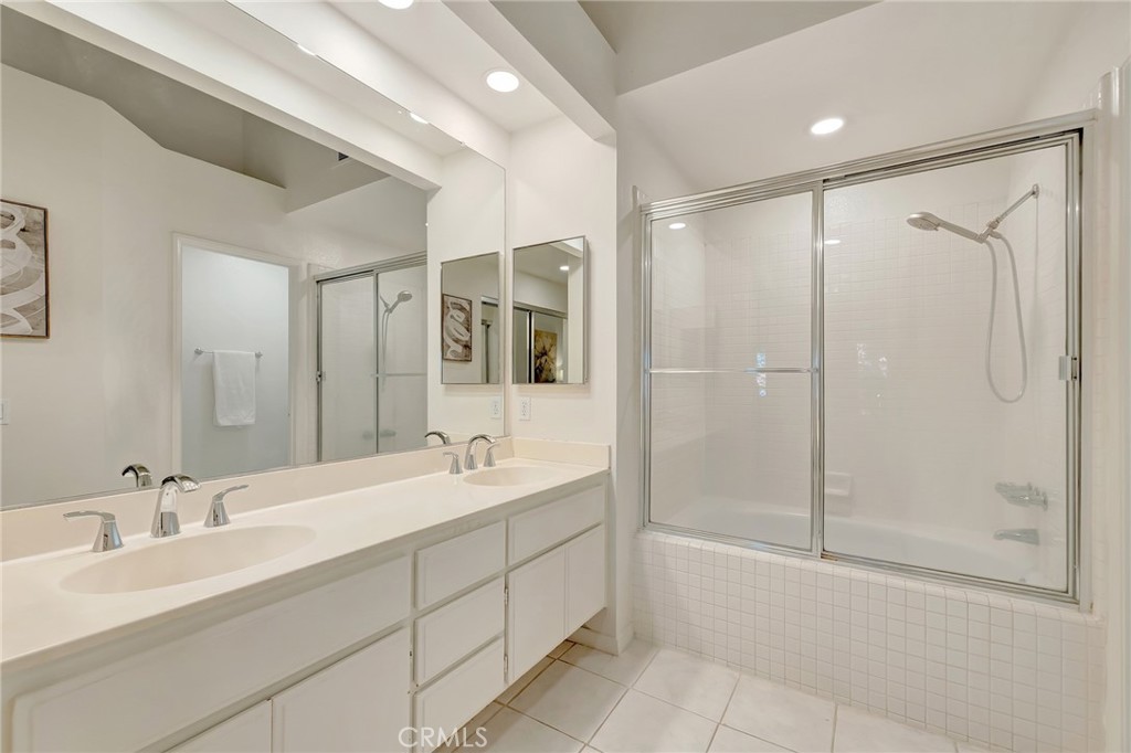 34 Magellan Aisle Property Photo 20