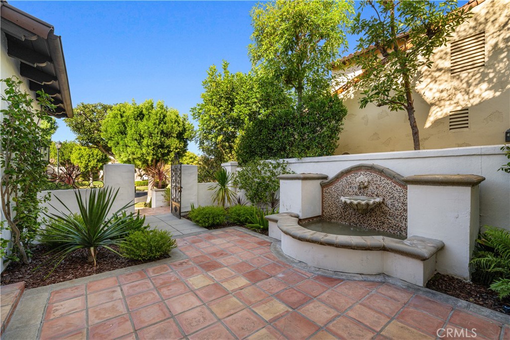 24 Venezia Property Photo 5