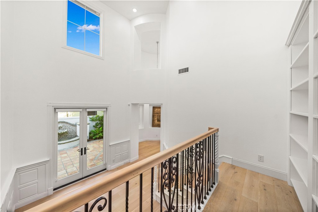 24 Venezia Property Photo 7