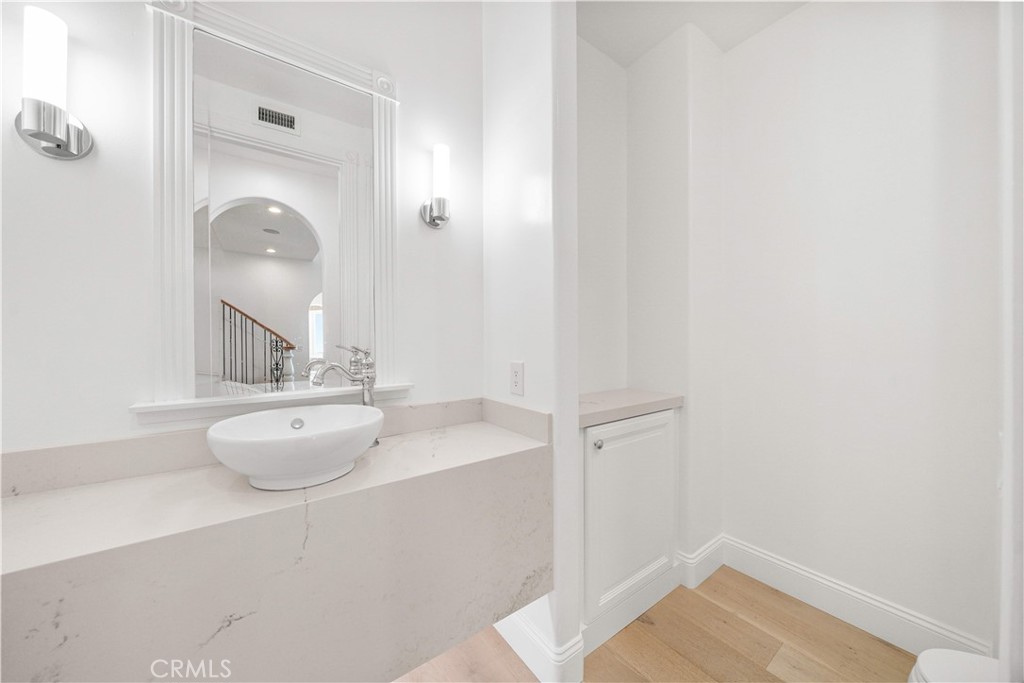 24 Venezia Property Photo 27