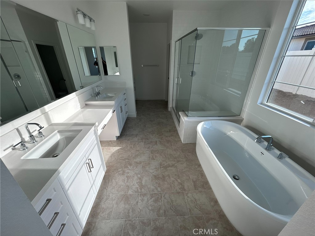 26694 Oasis Lane Property Photo 8