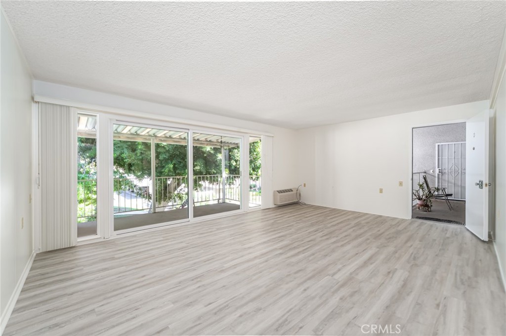 476 Calle Cadiz O Property Photo 6