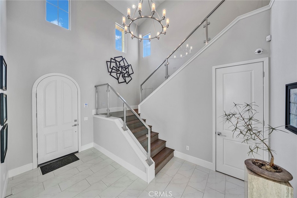 52 Woodhill Property Photo 3