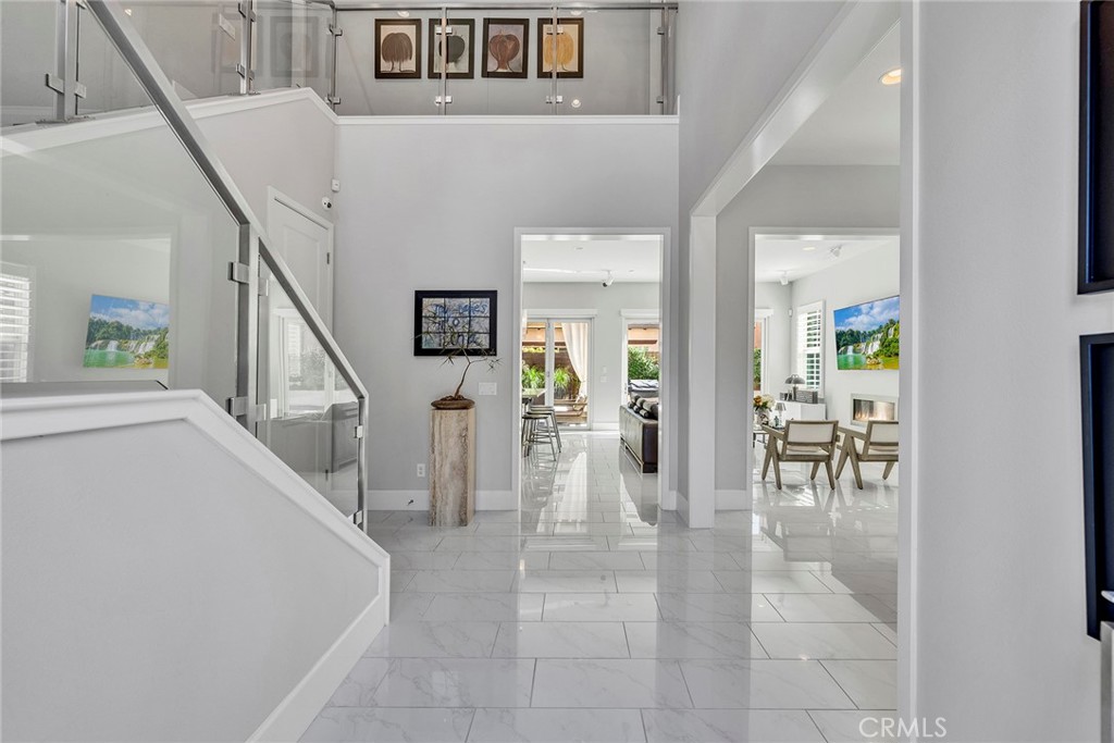 52 Woodhill Property Photo 5