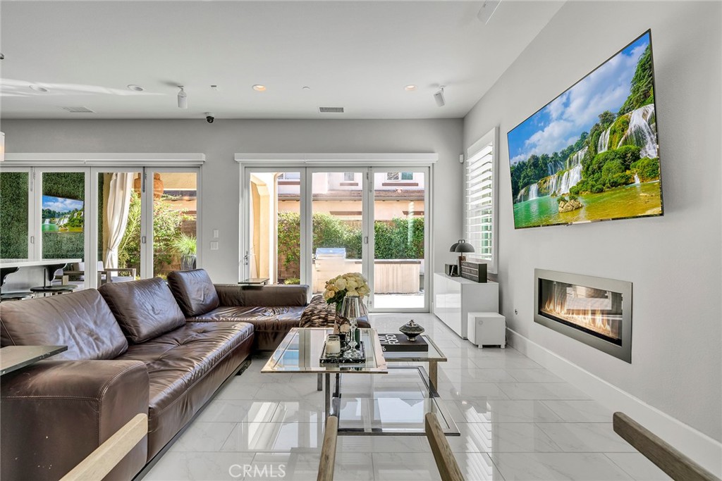 52 Woodhill Property Photo 13