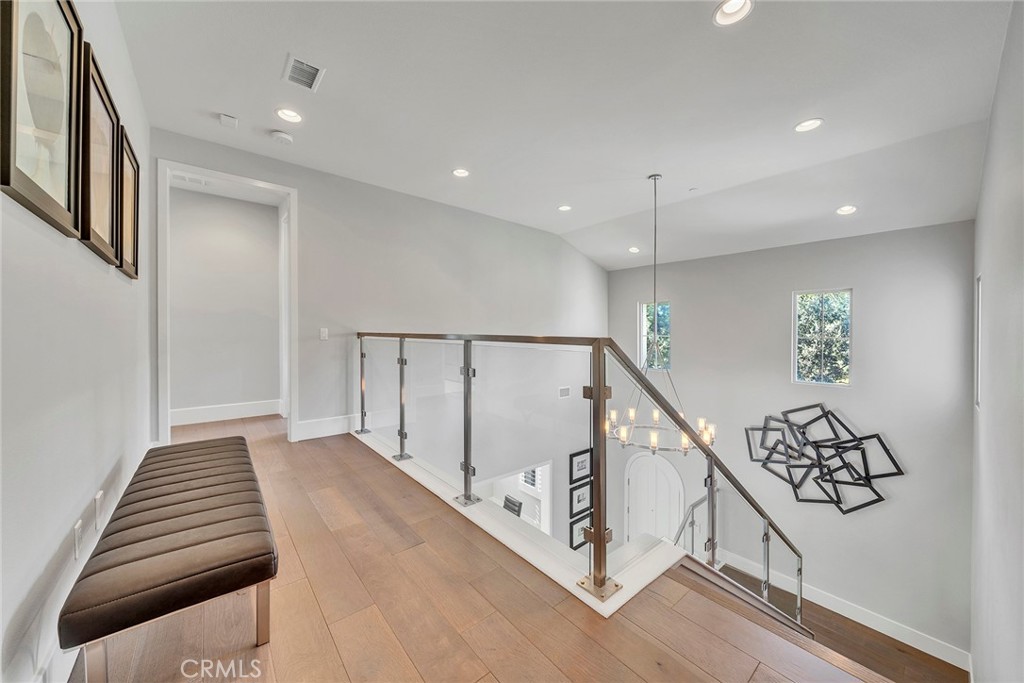 52 Woodhill Property Photo 31