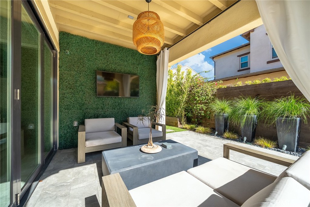 52 Woodhill Property Photo 51