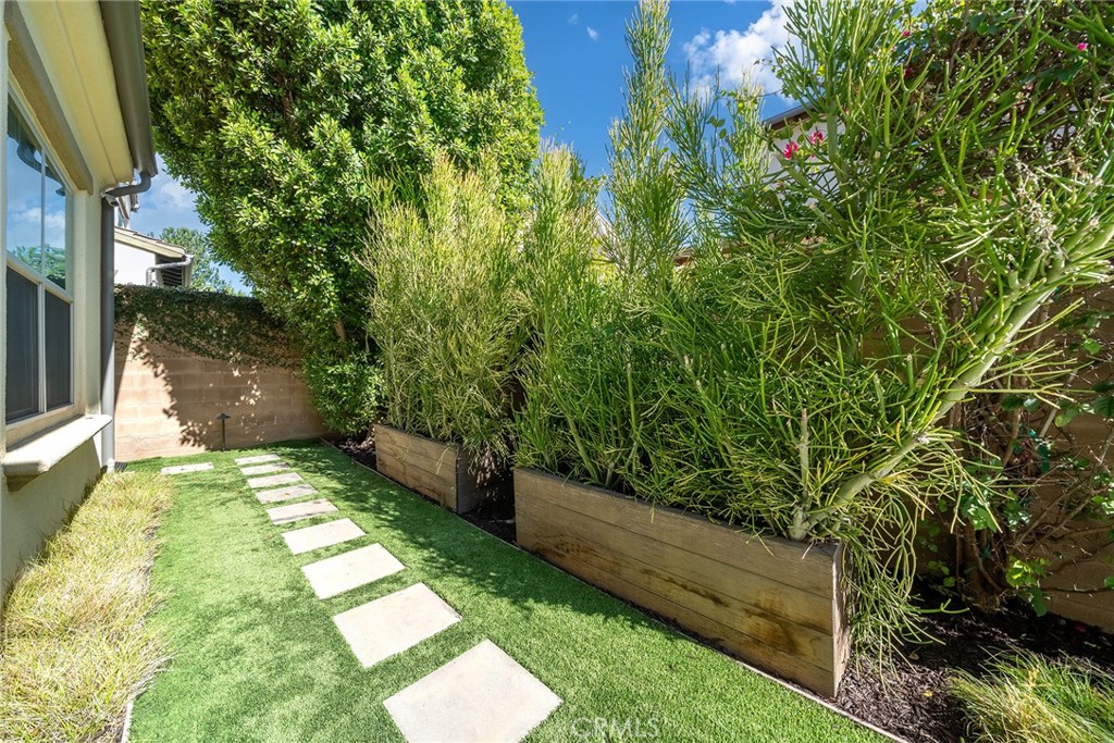 52 Woodhill Property Photo 54