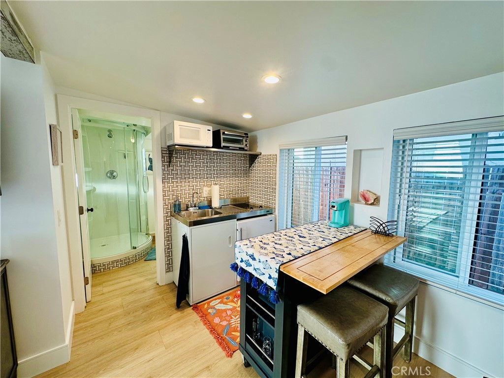 116 Avenida Serra Property Photo 2