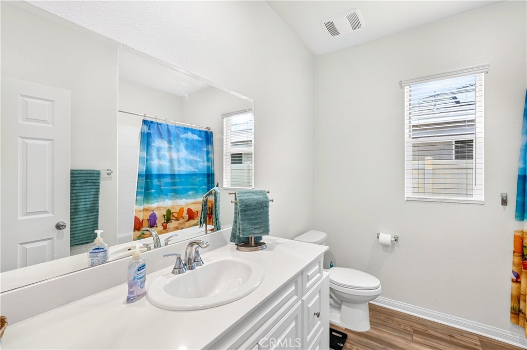30775 Southend Property Photo 19