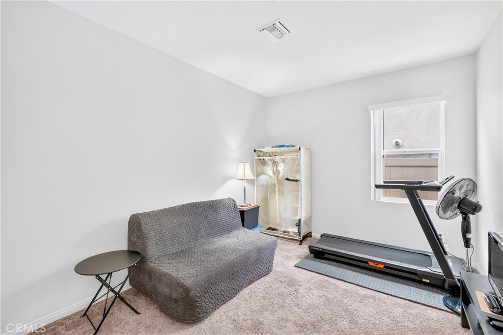 30775 Southend Property Photo 25