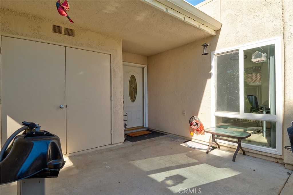 2132 Via Puerta E Property Photo 5