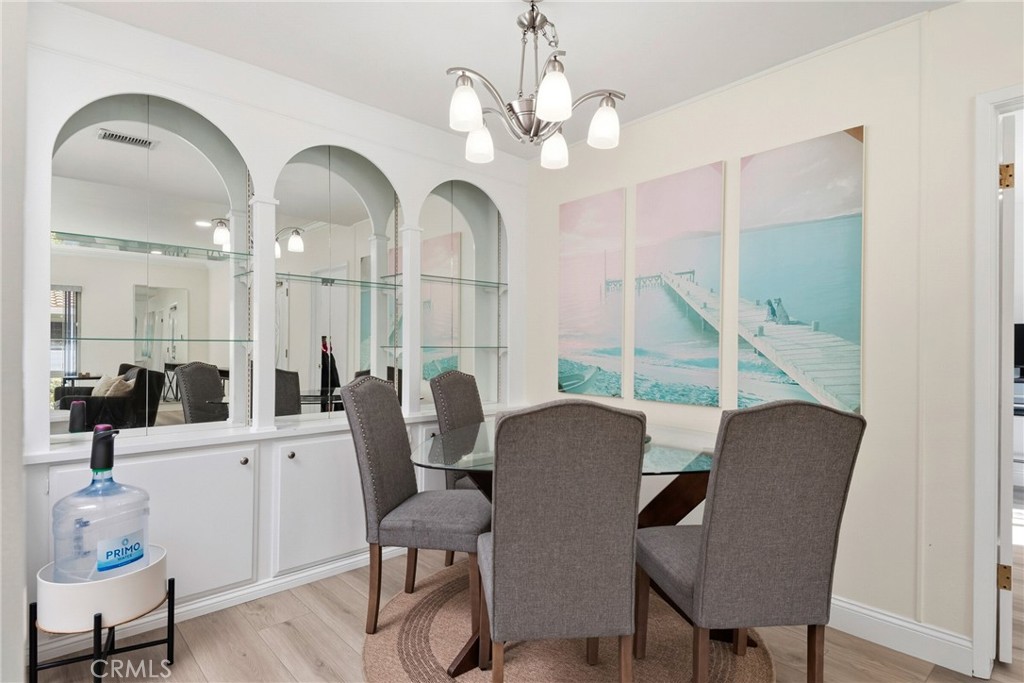 2132 Via Puerta E Property Photo 10