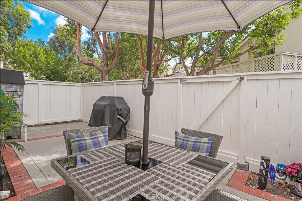 25462 Sonoma Property Photo 5